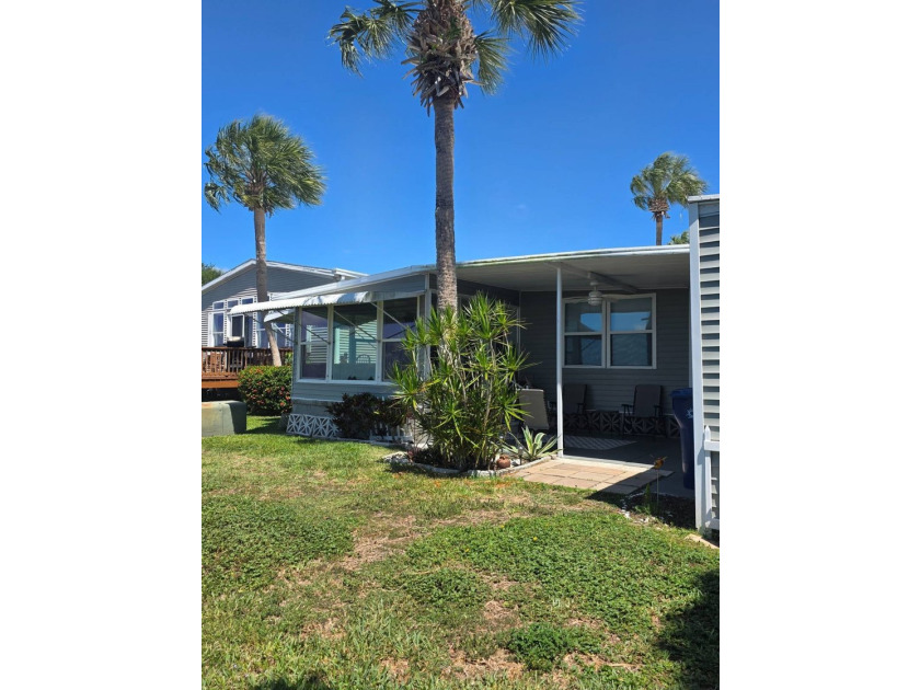Unbeatable Value: Direct Waterfront Living on the Manatee River! - photo 7