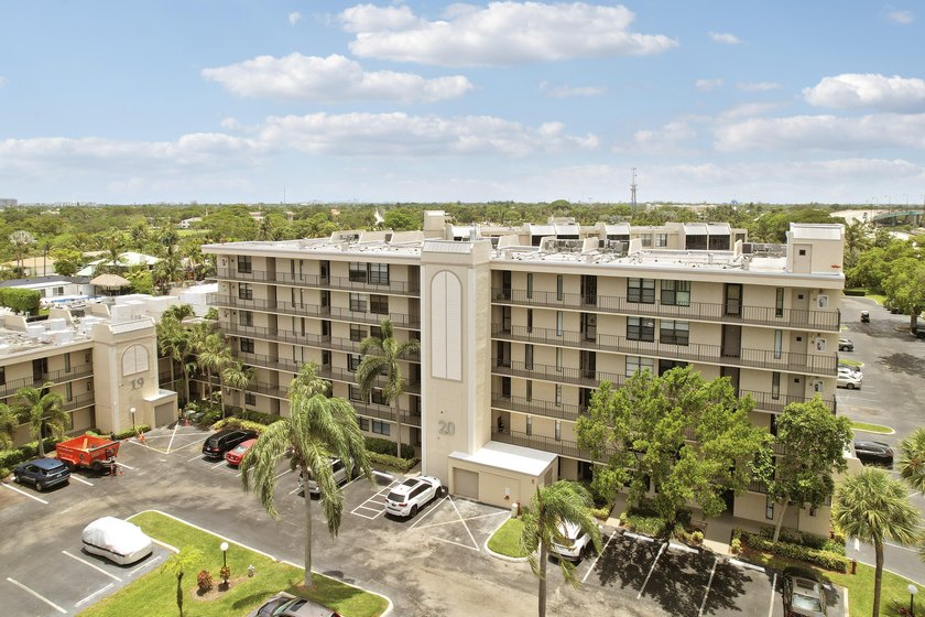 NEW PRICE! One of the best values currently available in East - photo 7
