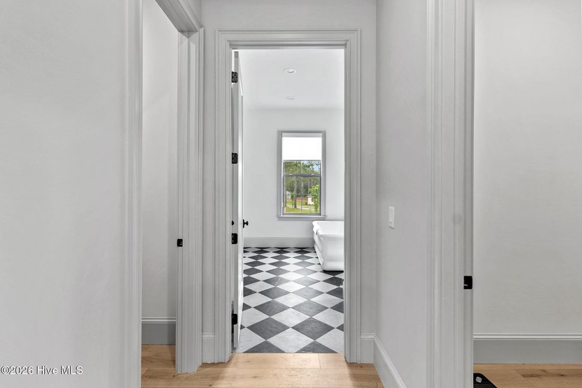 Located just a short stroll from Lake Pinehurst, this - photo 14