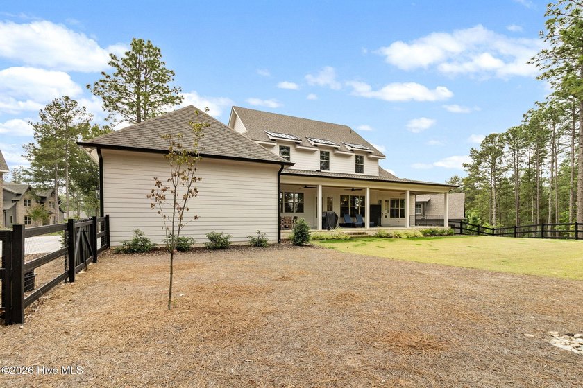 Located just a short stroll from Lake Pinehurst, this - photo 21