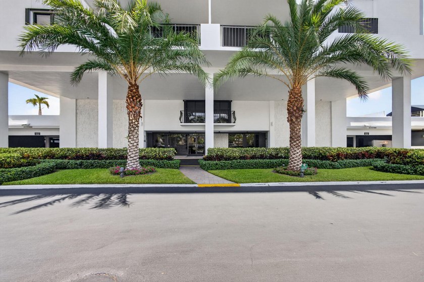 The largest and most coveted condo floorplan in Old Port Cove! - photo 35