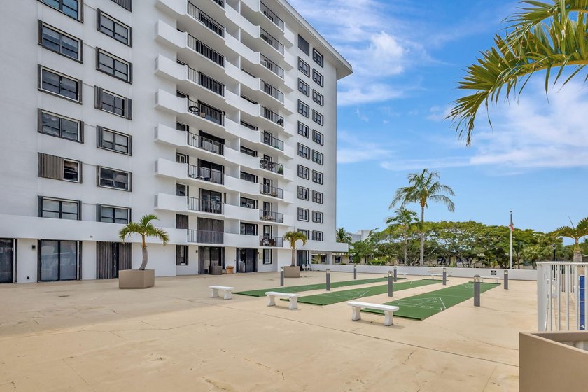 The largest and most coveted condo floorplan in Old Port Cove! - photo 40