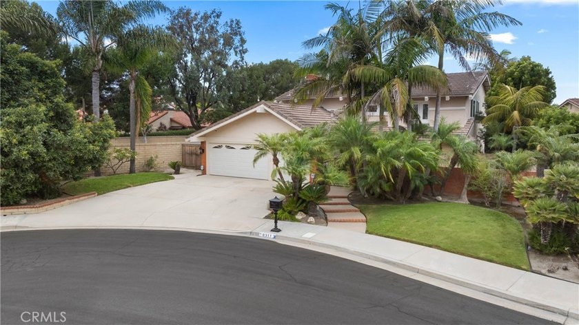 Welcome to 8311 Cade Circle, a beautifully maintained South - photo 3