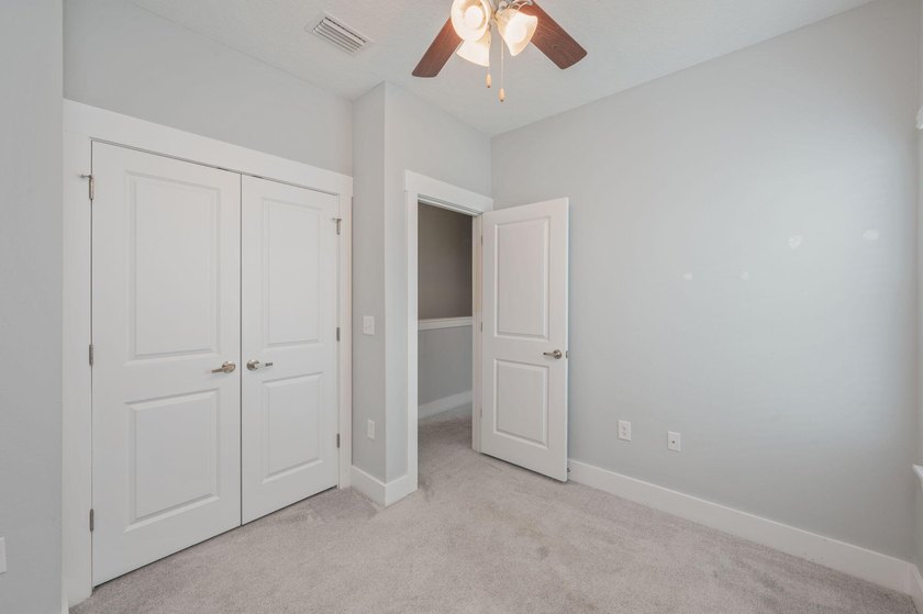 Welcome to 416 Date Palm Lane, a beautifully maintained end-unit - photo 24