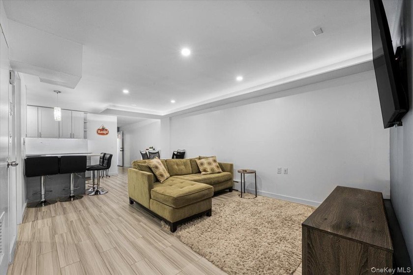 Opportunity, flexibility, and space all come together in this - photo 27