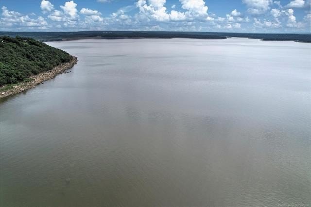 Enjoy breathtaking views of Keystone Lake from all three levels - photo 47
