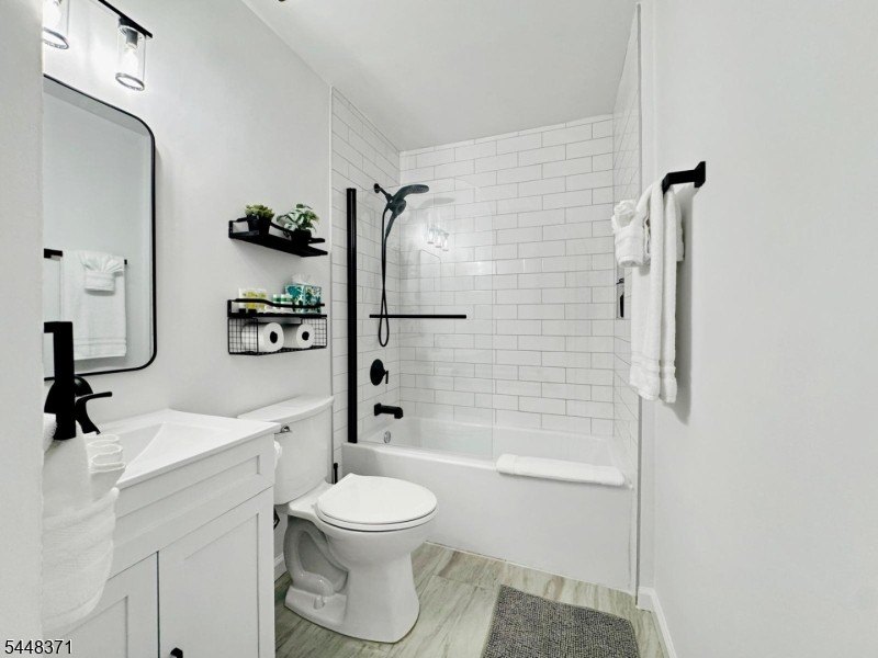 Escape to your own four-season mountain retreat in the - photo 8