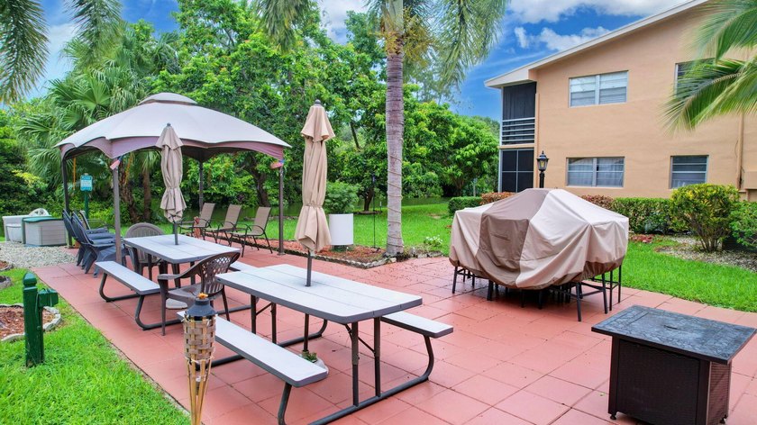 SELLER FINANCING CONSIDERED. Discover the perfect blend of - photo 17