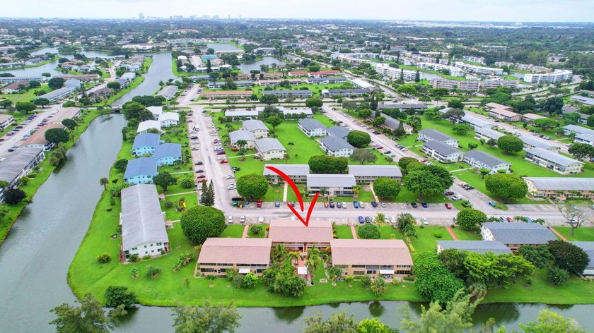 SELLER FINANCING CONSIDERED. Discover the perfect blend of - photo 18