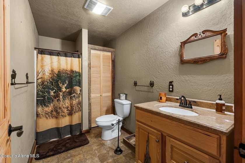 This exceptional North Idaho property offers the rare - photo 50