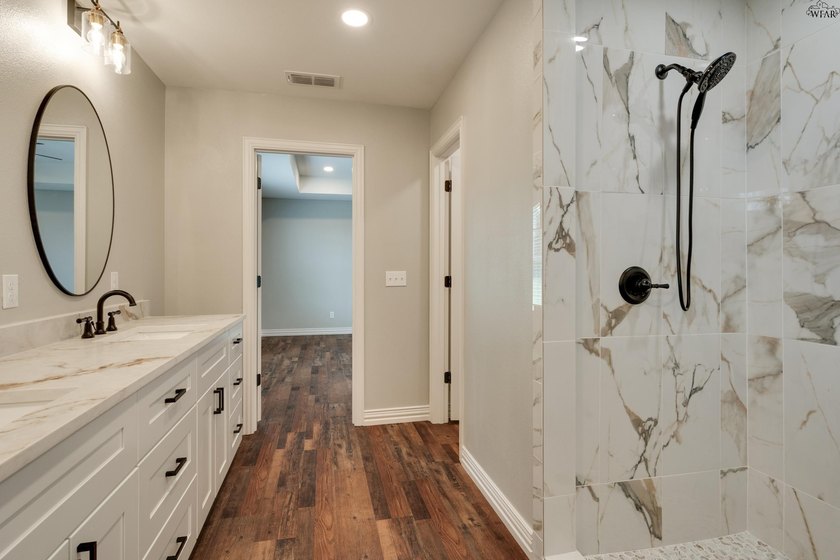 Incredible new construction home in desirable Holliday ISD! This - photo 15