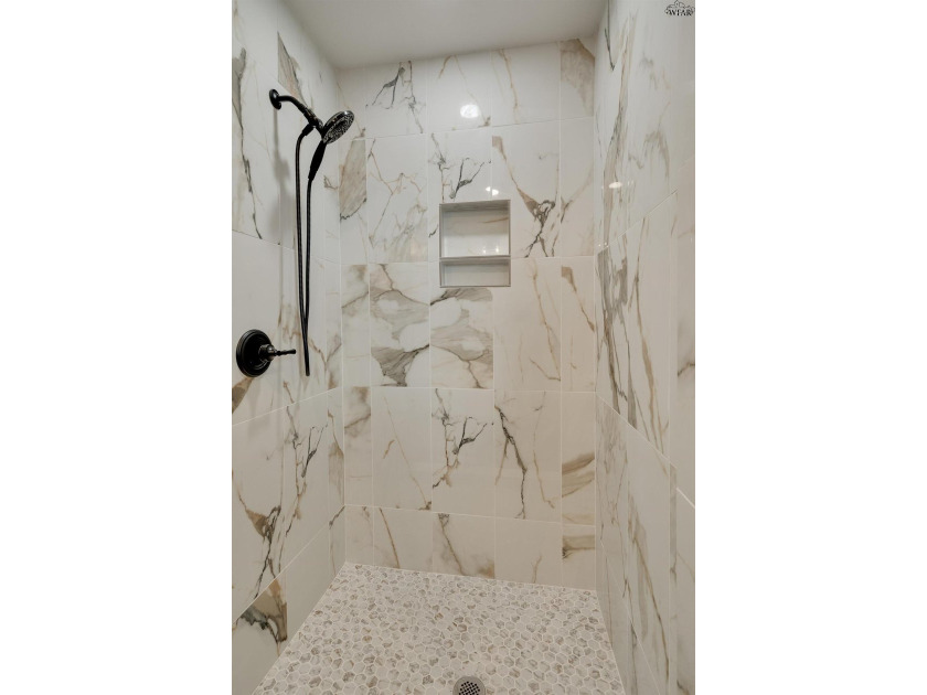 Incredible new construction home in desirable Holliday ISD! This - photo 16