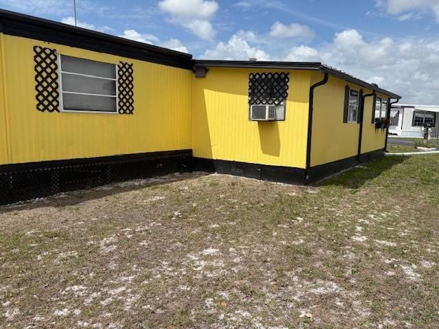 Welcome to easy, carefree Florida living in this charming and - photo 19