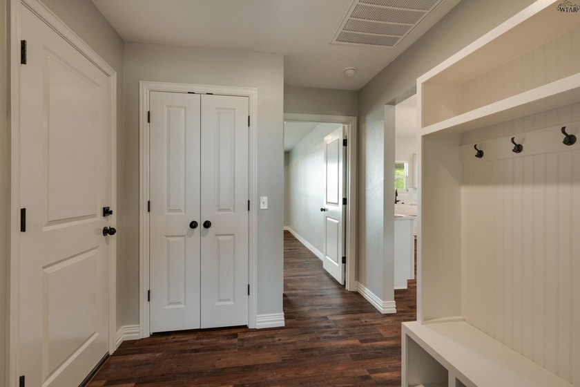Incredible new construction home in desirable Holliday ISD! This - photo 24