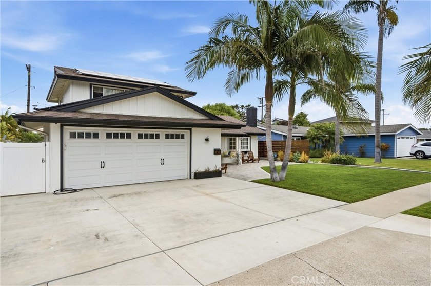 Welcome to 8021 Sunset Circle, a rare cul-de-sac opportunity in - photo 2