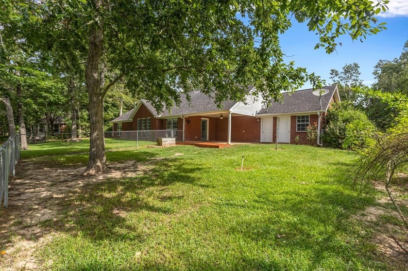 Experience luxury lakeside living in this custom built brick - photo 32