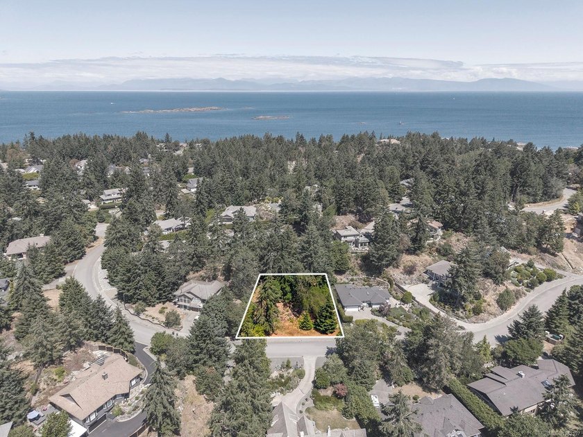 An exceptional opportunity to build your dream home in - photo 9