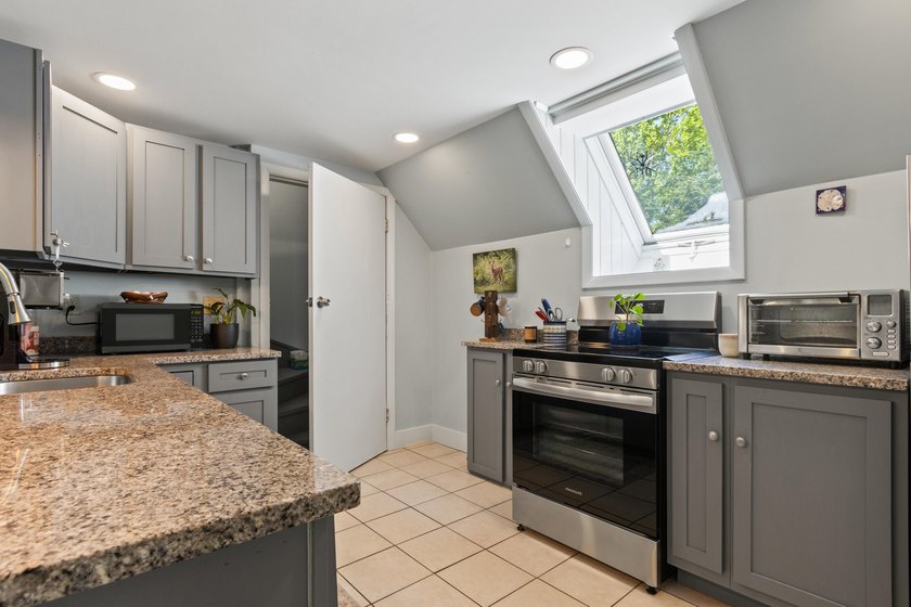 Luxury, Serenity, and Versatility Near Highland Lake Immerse - photo 65