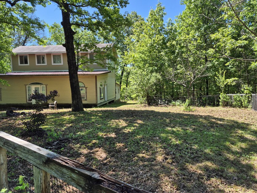 Nice wooded 8-acre tract in Benton County. This property is - photo 6