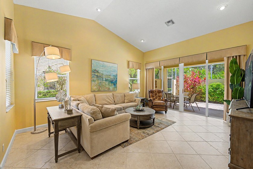 Welcome to this true 3-bedroom, 2-bath home with a 1-car garage - photo 5