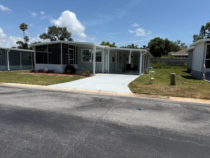 Move-In Ready 2BR/2BA Home with Major Updates in Saralake - photo 4