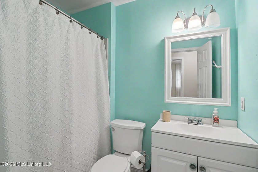 Searching for a 3-bedroom home in Biloxi, MS that's truly - photo 11