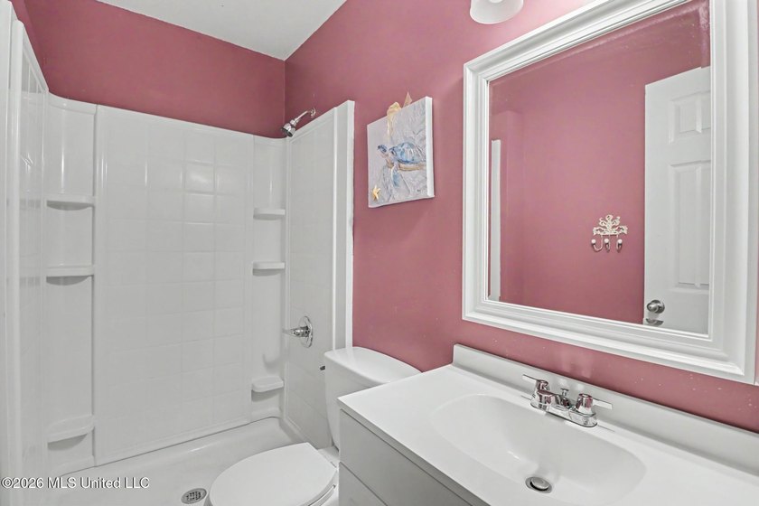 Searching for a 3-bedroom home in Biloxi, MS that's truly - photo 16