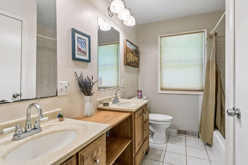 Welcome home to this charming 3-bedroom, 2-bath rambler nestled - photo 22