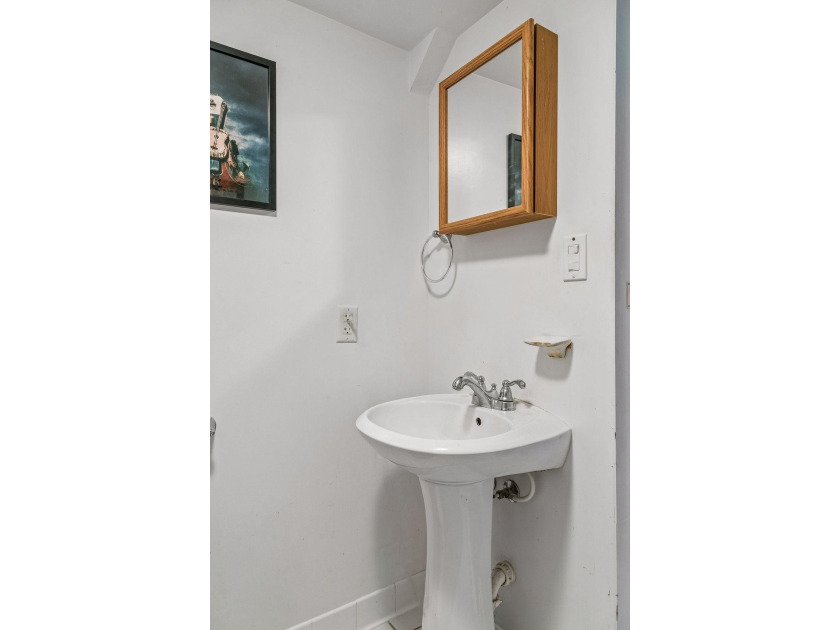 Welcome home to this charming 3-bedroom, 2-bath rambler nestled - photo 30