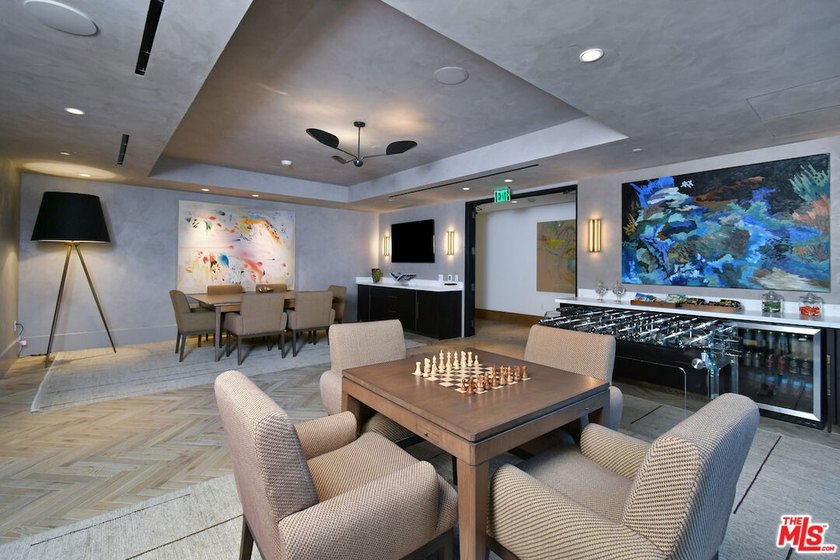 Major price adjustment. This property previously sold for $3,706 - photo 50