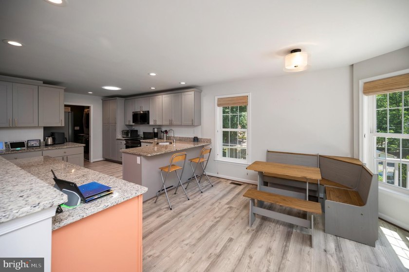 Welcome to 708 Eastover Parkway, where modern design, flexible - photo 19