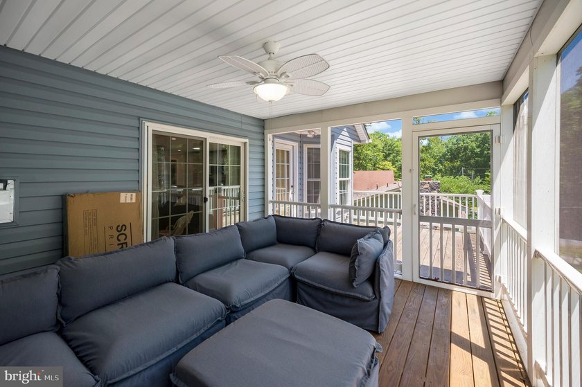 Welcome to 708 Eastover Parkway, where modern design, flexible - photo 34