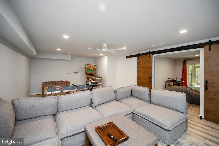 Welcome to 708 Eastover Parkway, where modern design, flexible - photo 43