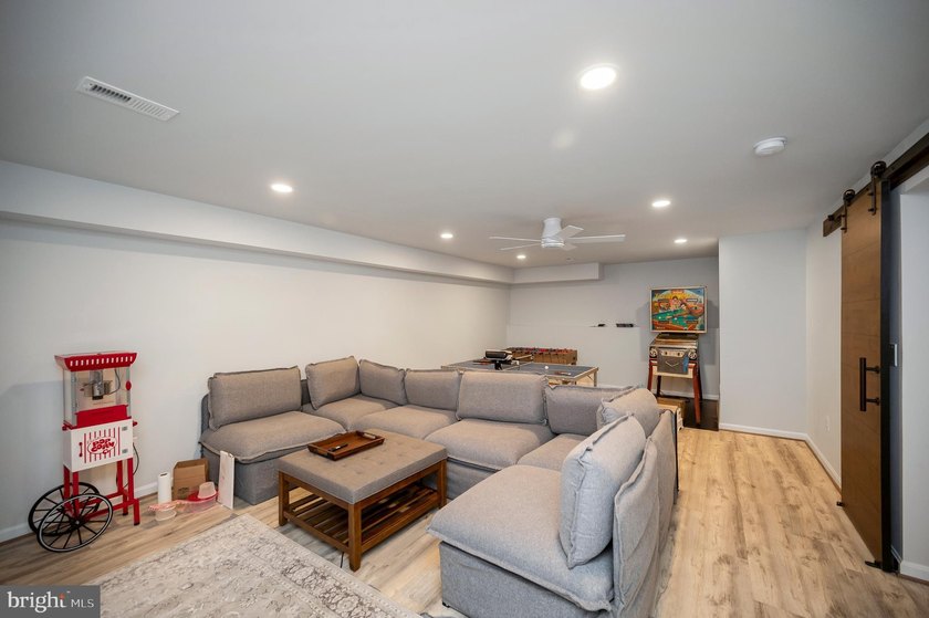 Welcome to 708 Eastover Parkway, where modern design, flexible - photo 45
