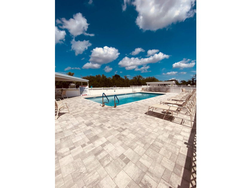 Enjoy this new open concept, 2 bedroom plus a den, 2 bathroom - photo 9