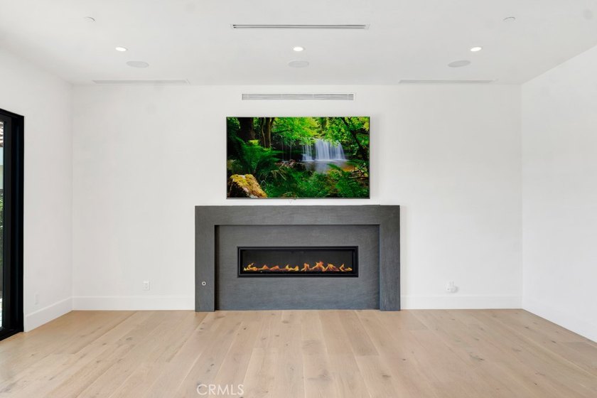 2120 Greencastle - photo 18