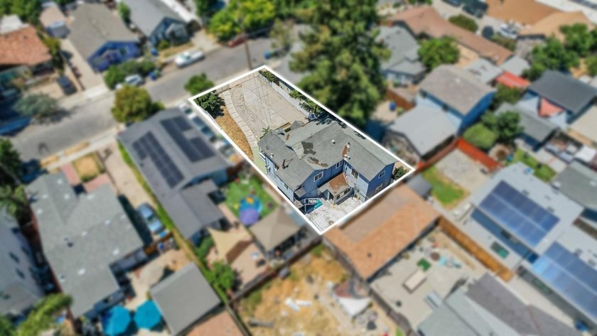 WEST SAN CARLOS DUPLEX, PHENOMENAL INVESTMENT! This 2-level - photo 34