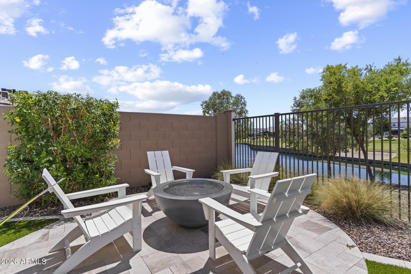 SOLD FURNISHED. On the golf course. Lake view. Mountain view - photo 43