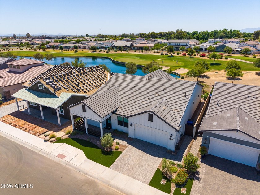SOLD FURNISHED. On the golf course. Lake view. Mountain view - photo 50