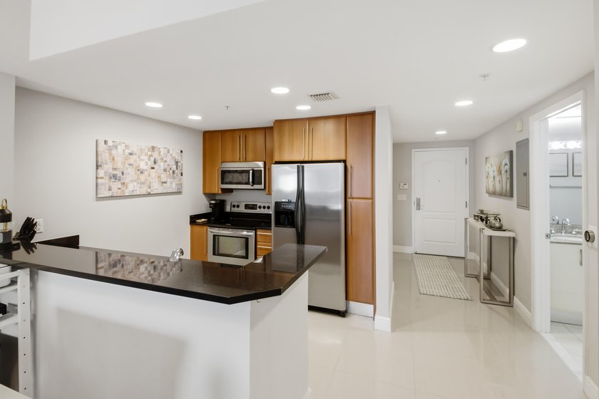 Welcome to 1 Ocean Boulevard Condo in Deerfield Beach ONE block - photo 3