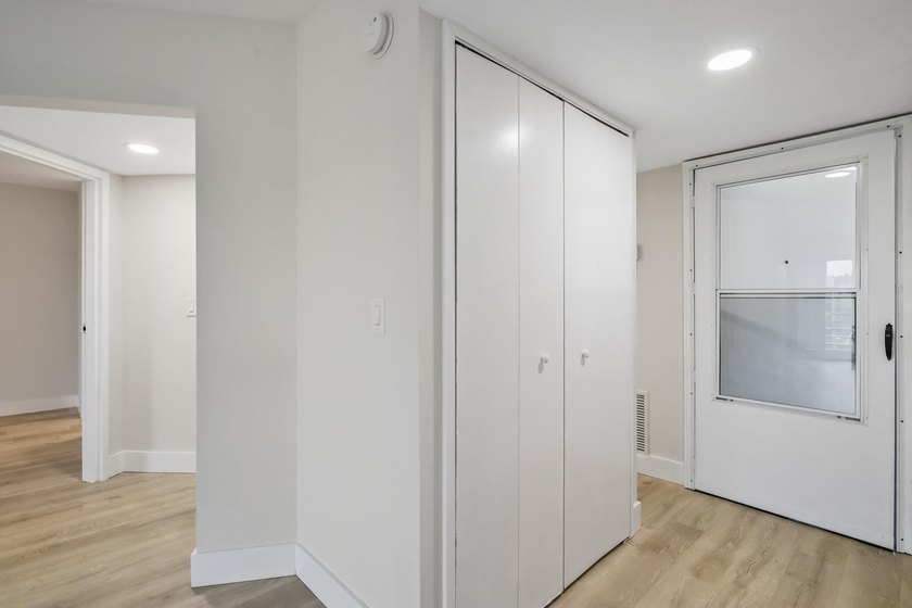 HURRY! THIS UPDATED, BRIGHT, CORNER CONDO IS PRICED BELOW MARKET - photo 9