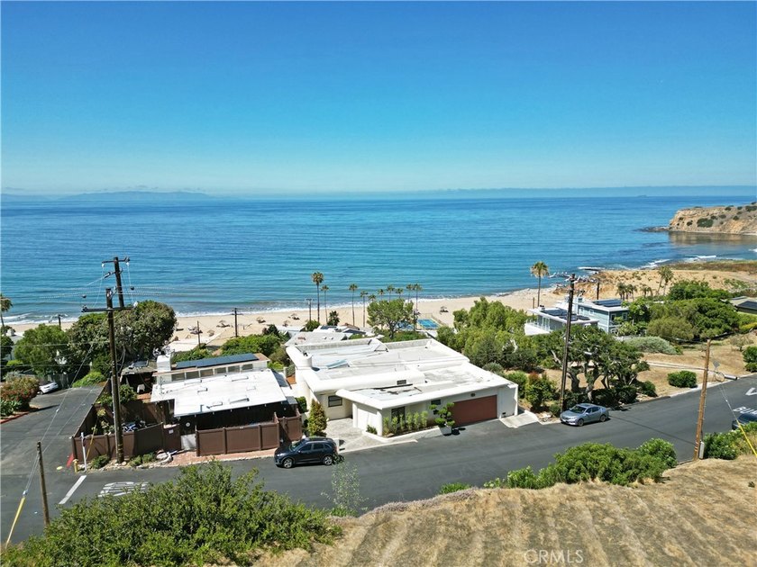 Located within a gated HOA community, this property is available - photo 11