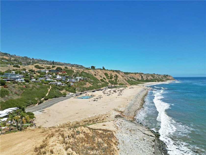 Located within a gated HOA community, this property is available - photo 19