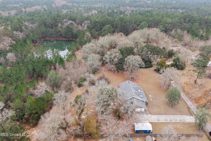 +/-2 acres on a private dead end road! See agent - photo 3
