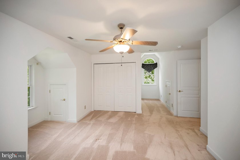 Imagine starting your day on the expansive covered front porch - photo 43