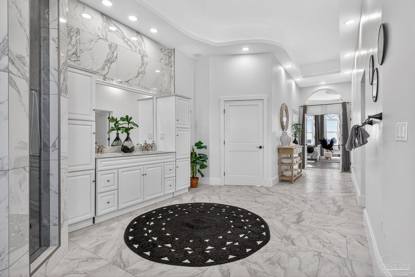 BACK ON THE MARKET - EVEN BETTER THAN BEFORE! Coastal living at - photo 32