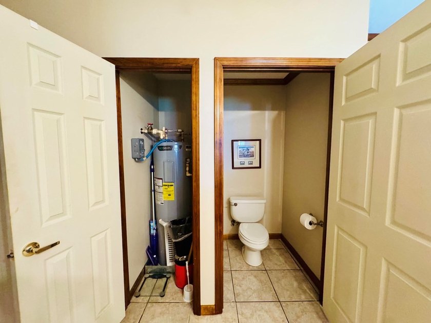 Enjoy your own slice of country living with this versatile 9.12 - photo 49