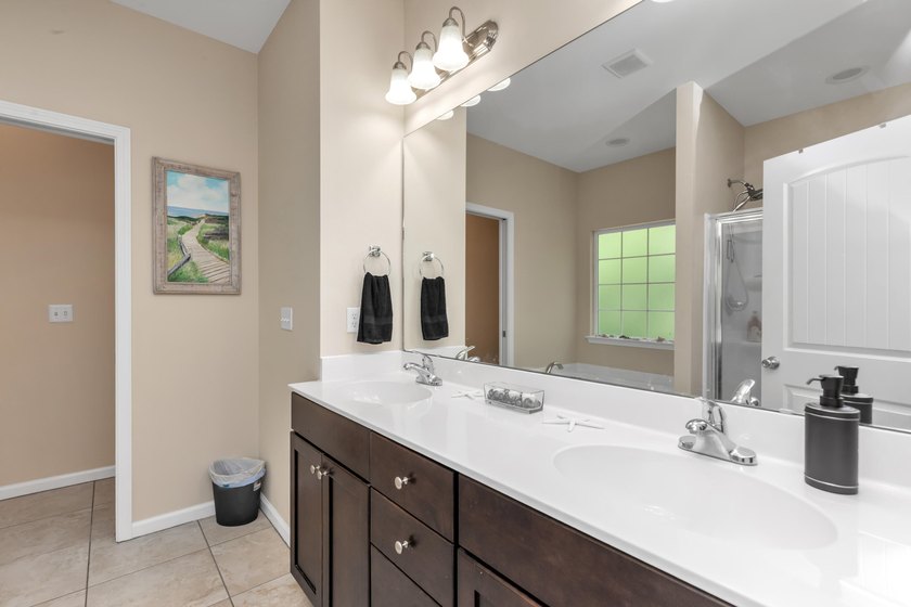 If you are looking for convenient location in Niceville, then - photo 24