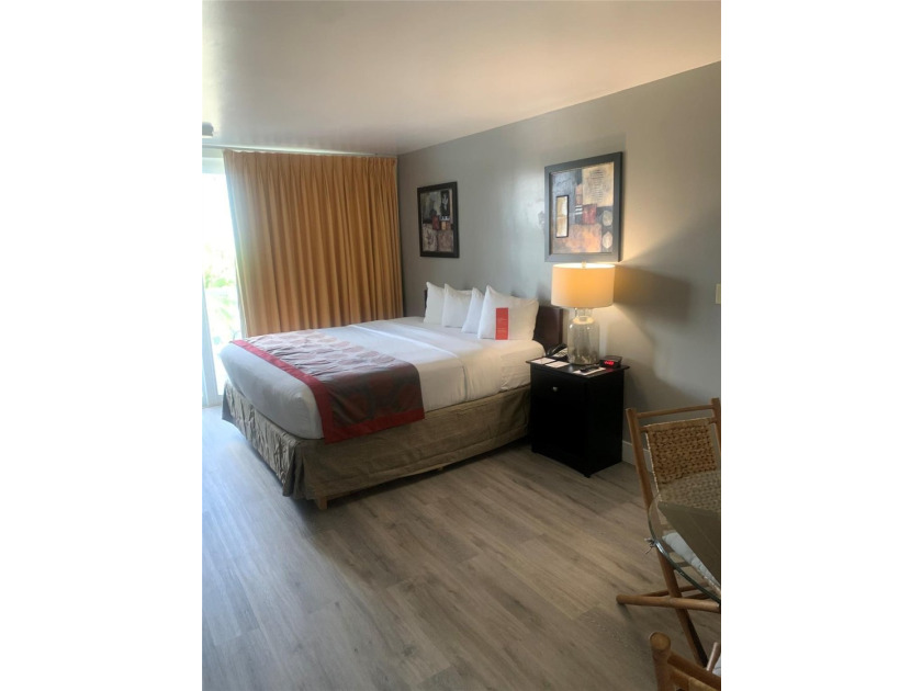 Welcome to this waterfront condominium at The Aventura Beach - photo 4