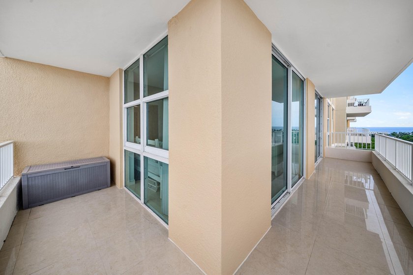 Wake up to shimmering intracoastal waterways and the endless - photo 18